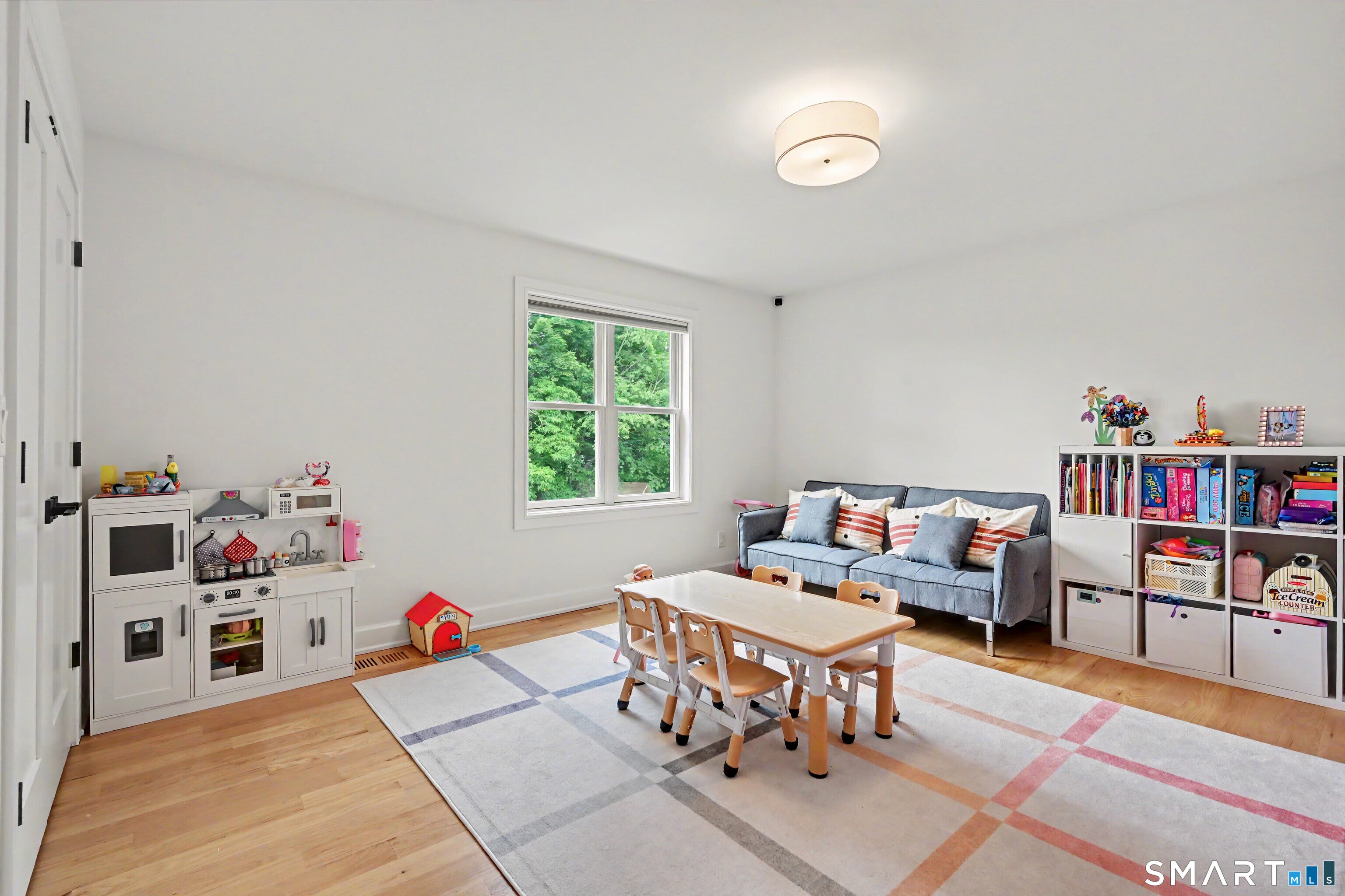 14 Rockland Place