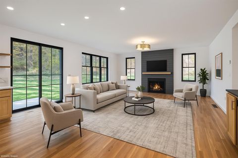 Tiny photo for 152 East Hill Road, Canton, CT 06019 (MLS # 24130229)