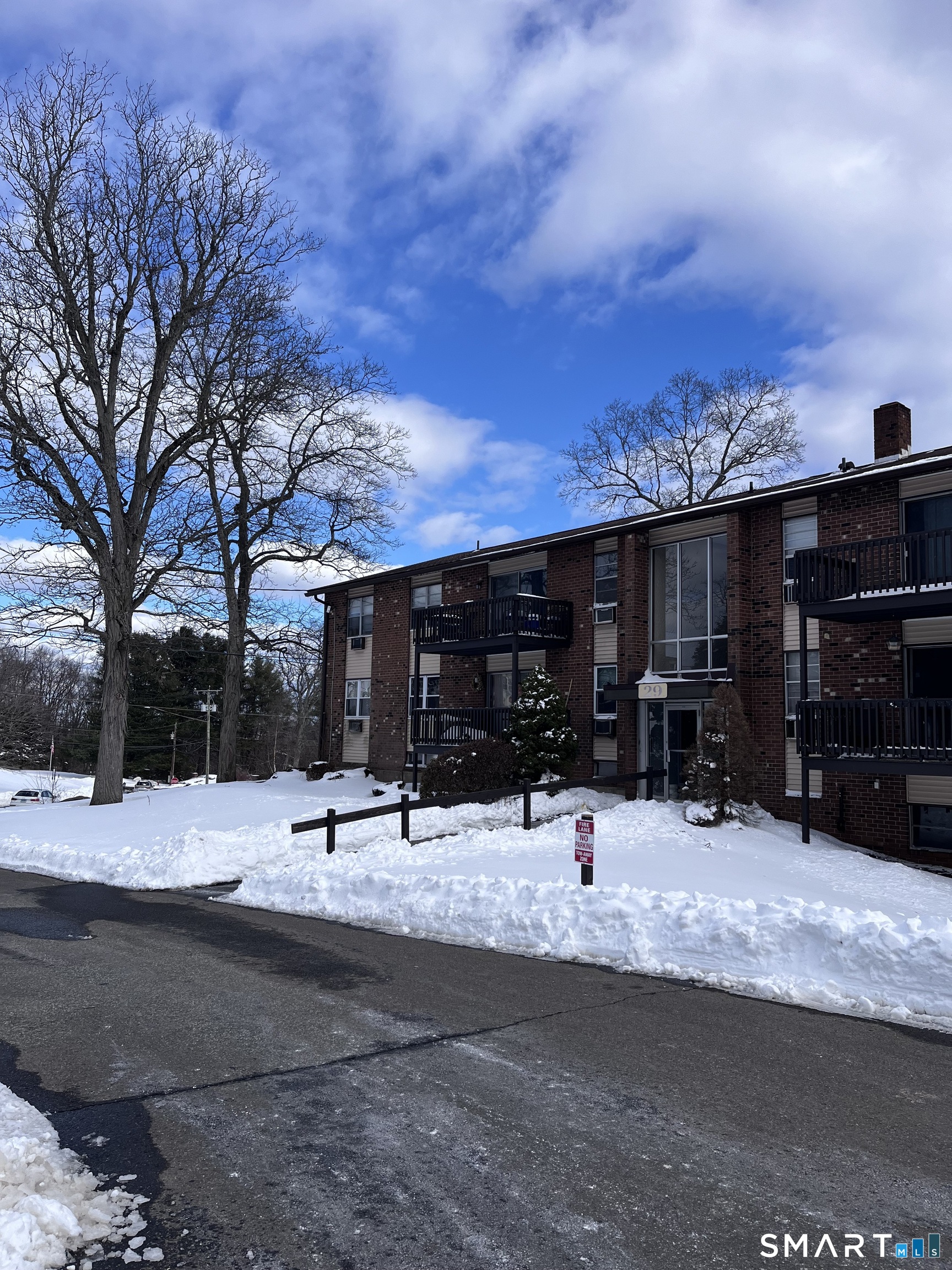 29 Balance Rock Road APT 5