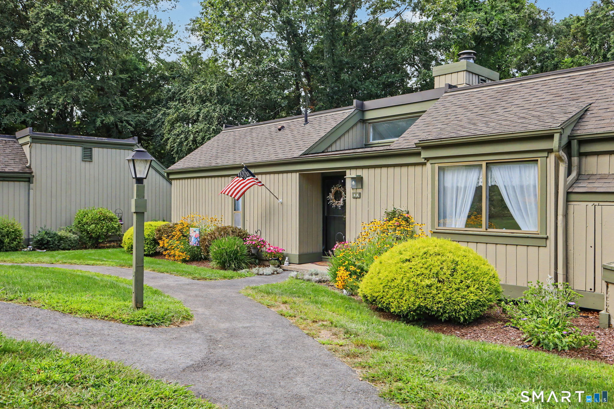4 Heritage Circle A