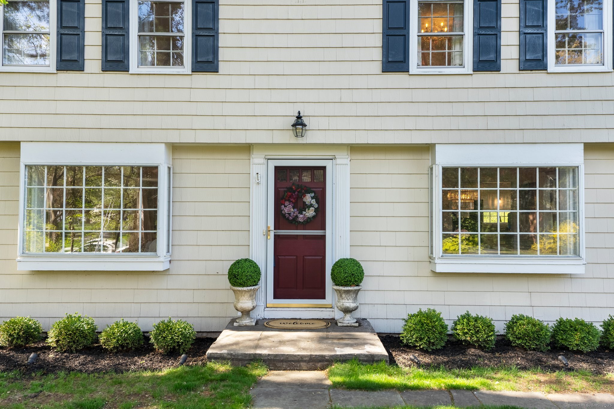 90 Sheep Hill Drive, West Hartford, Connecticut image 3