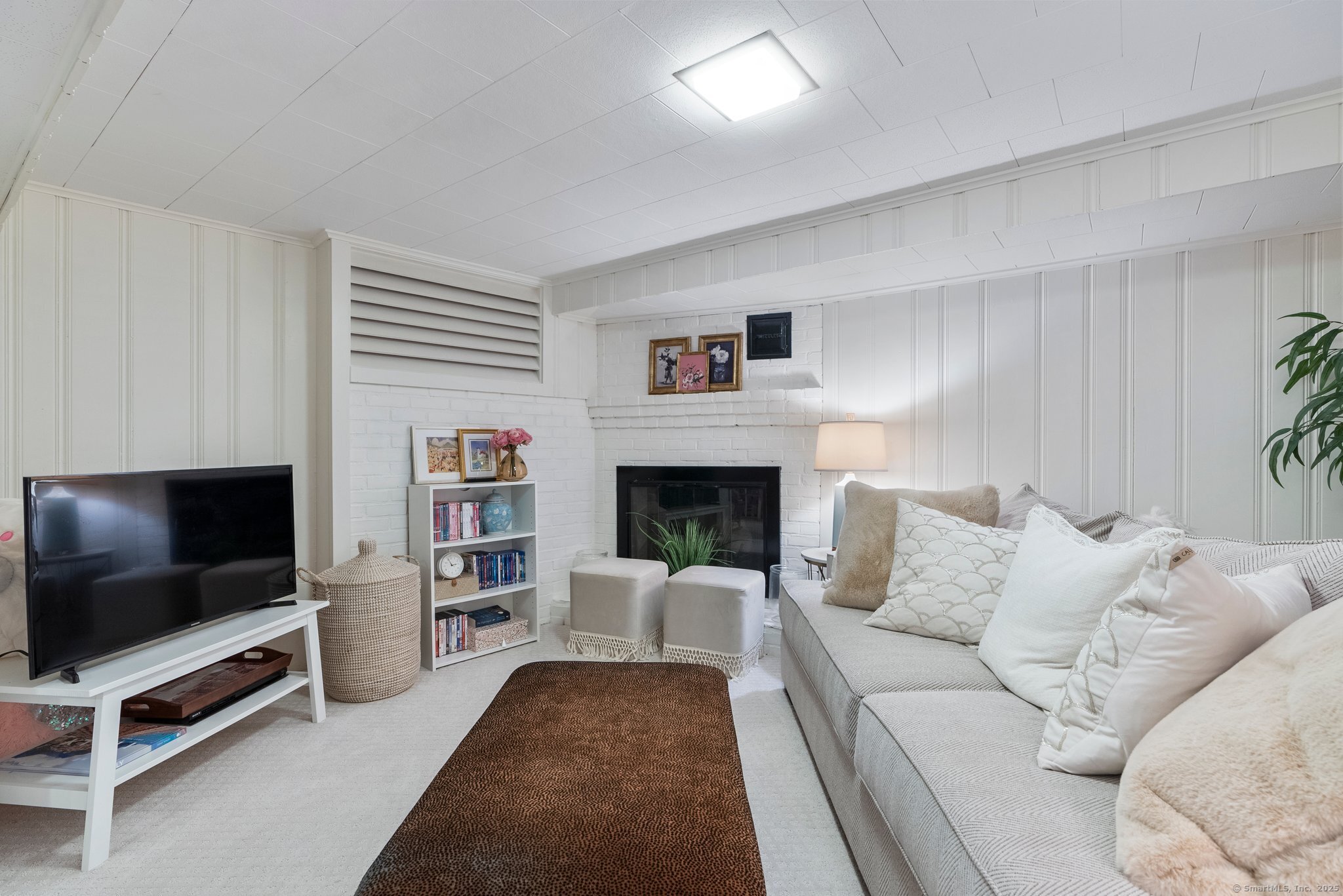 90 Sheep Hill Drive, West Hartford, Connecticut image 29