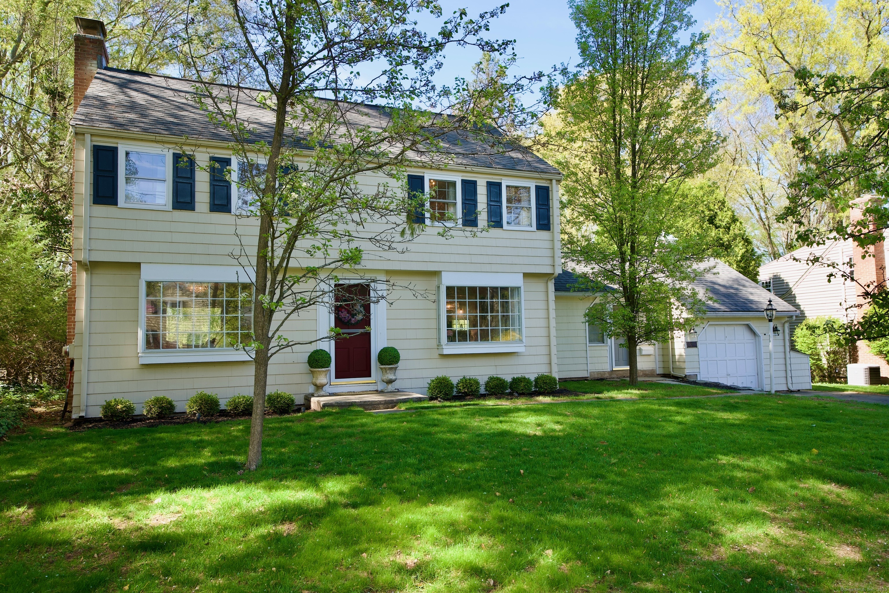 90 Sheep Hill Drive, West Hartford, Connecticut image 2