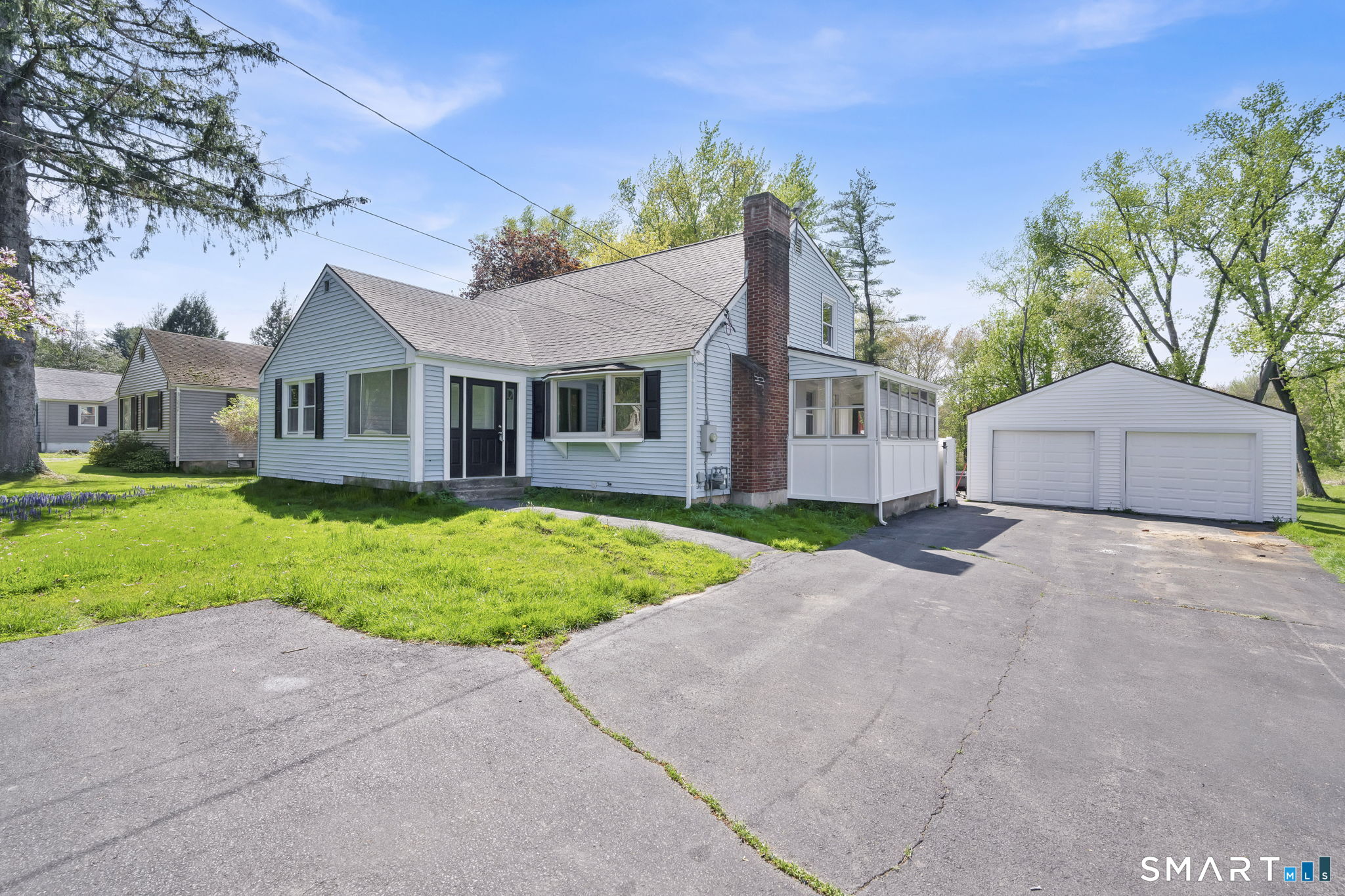675 Palisado Avenue