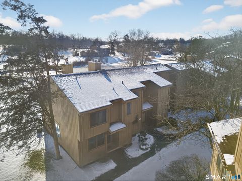 Tiny photo for 10 Pilgrim Harbor #C, Wallingford, CT 06492 (MLS # 24145771)