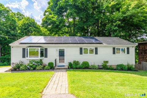 Photo of 30 Maplewood Street, Waterbury, CT 06708 (MLS # 24187448)
