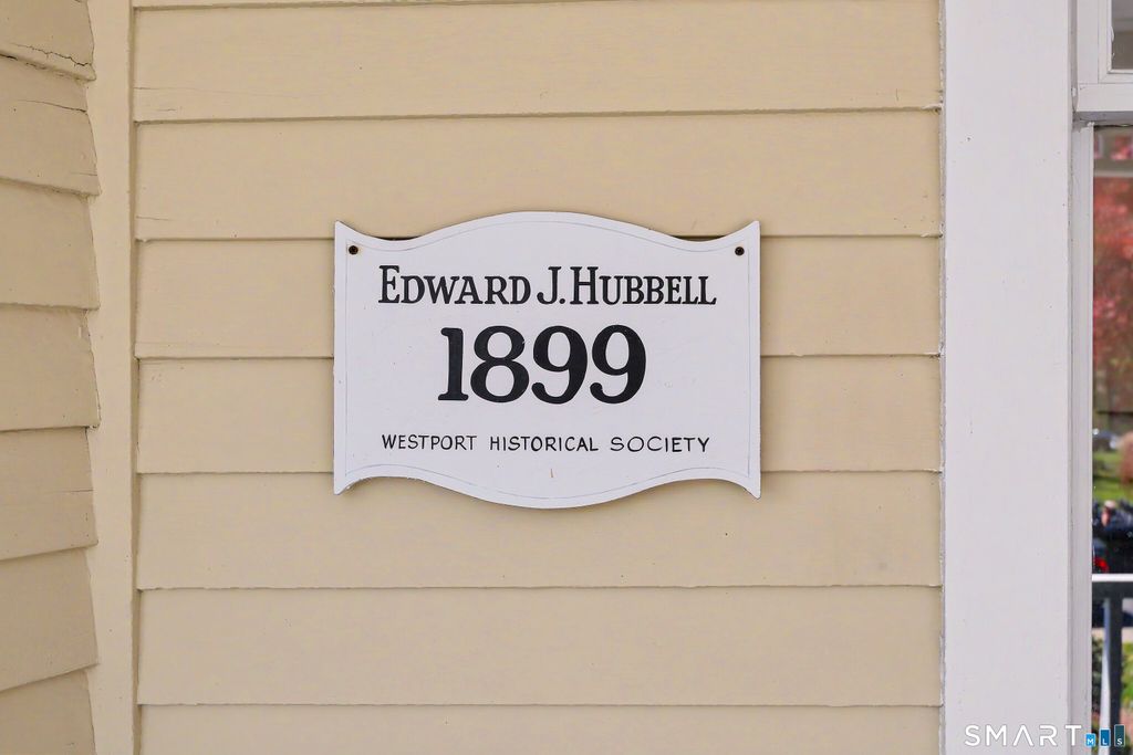 Photo of 462 Riverside Avenue, Westport, CT 06880 (MLS # 24156927)