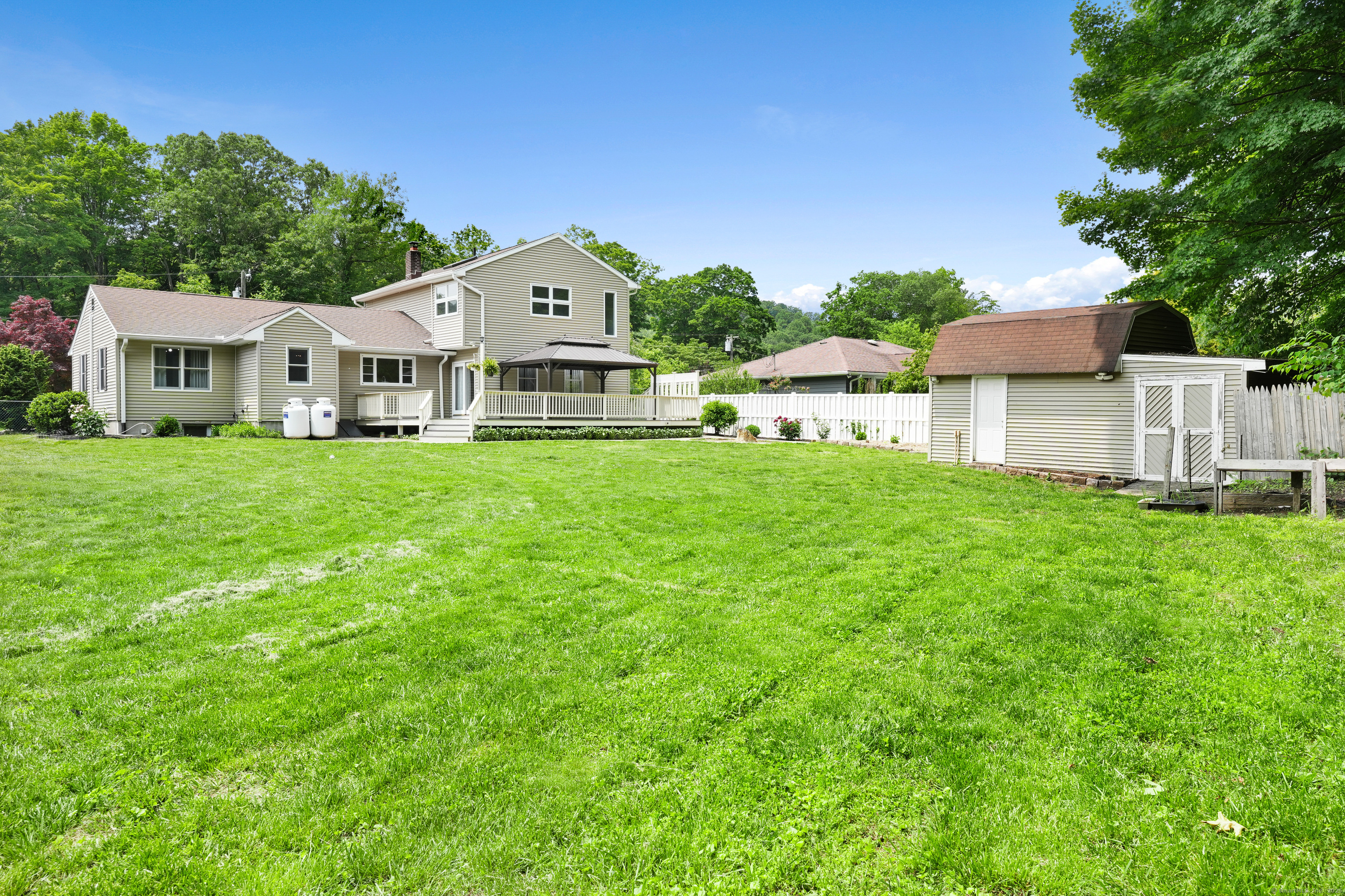 8 Palmer Lane