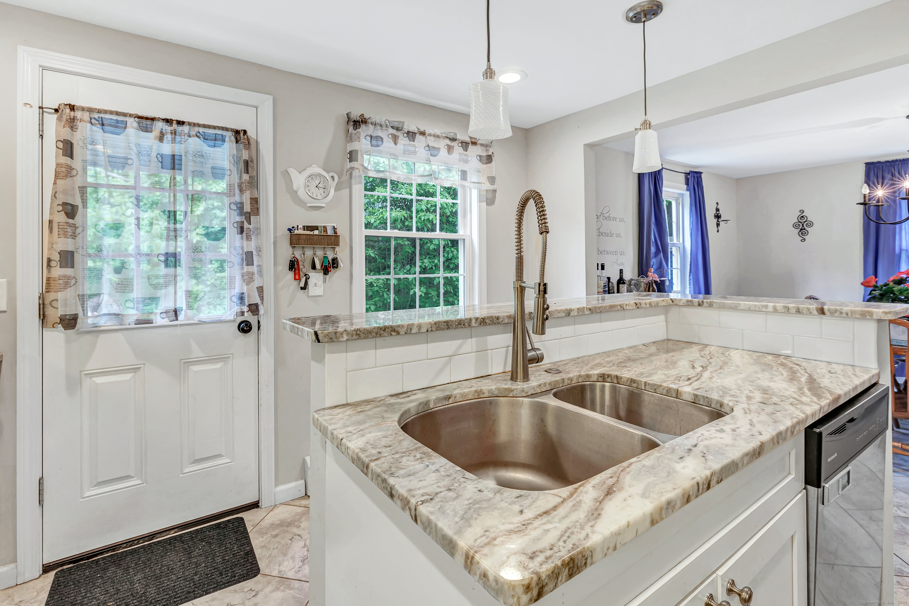 61 Navadon Parkway, Middletown, Connecticut image 12