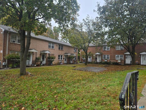 Photo of 70 Huntington Road #9, New Haven, CT 06511 (MLS # 24216200)
