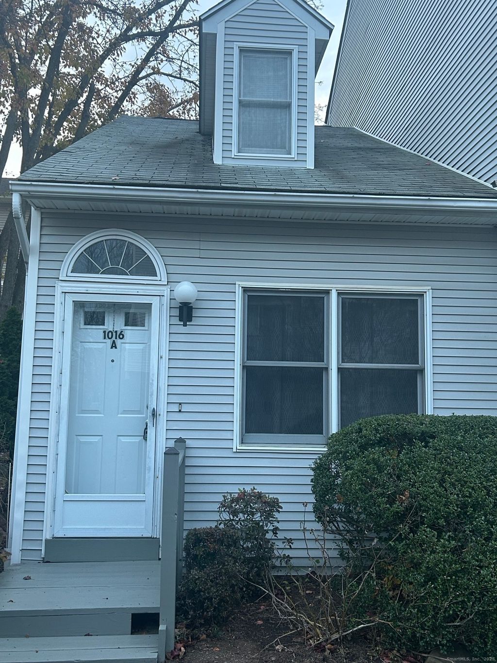 Photo of 1016 Whalley Avenue #6, New Haven, CT 06515 (MLS # 24141142)