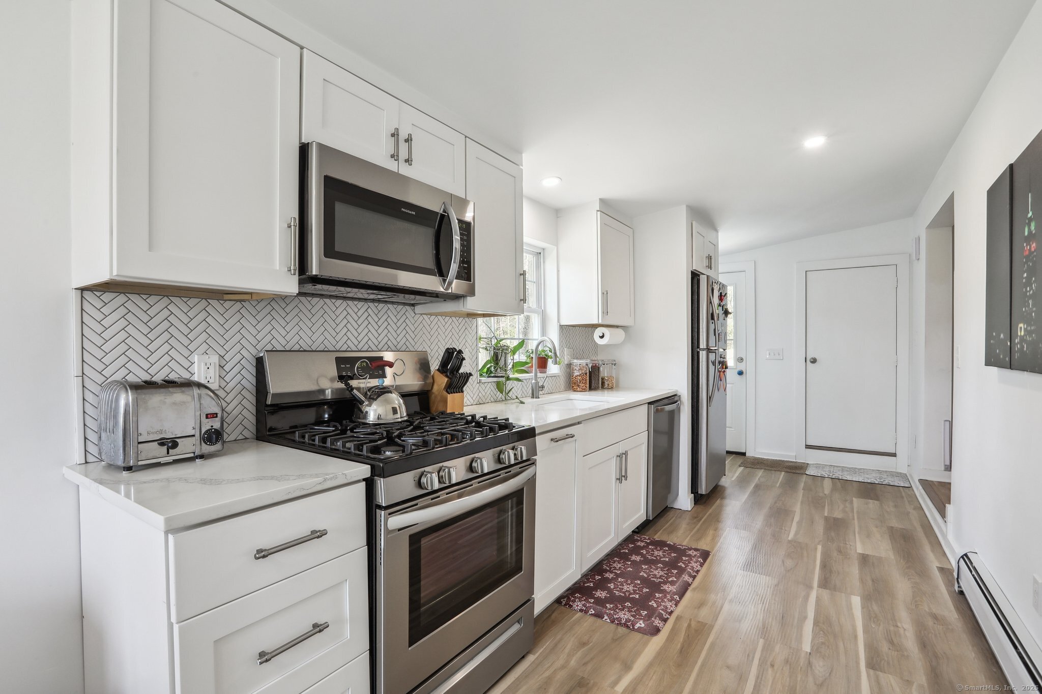 10 Capitol Drive, Newtown, Connecticut image 13