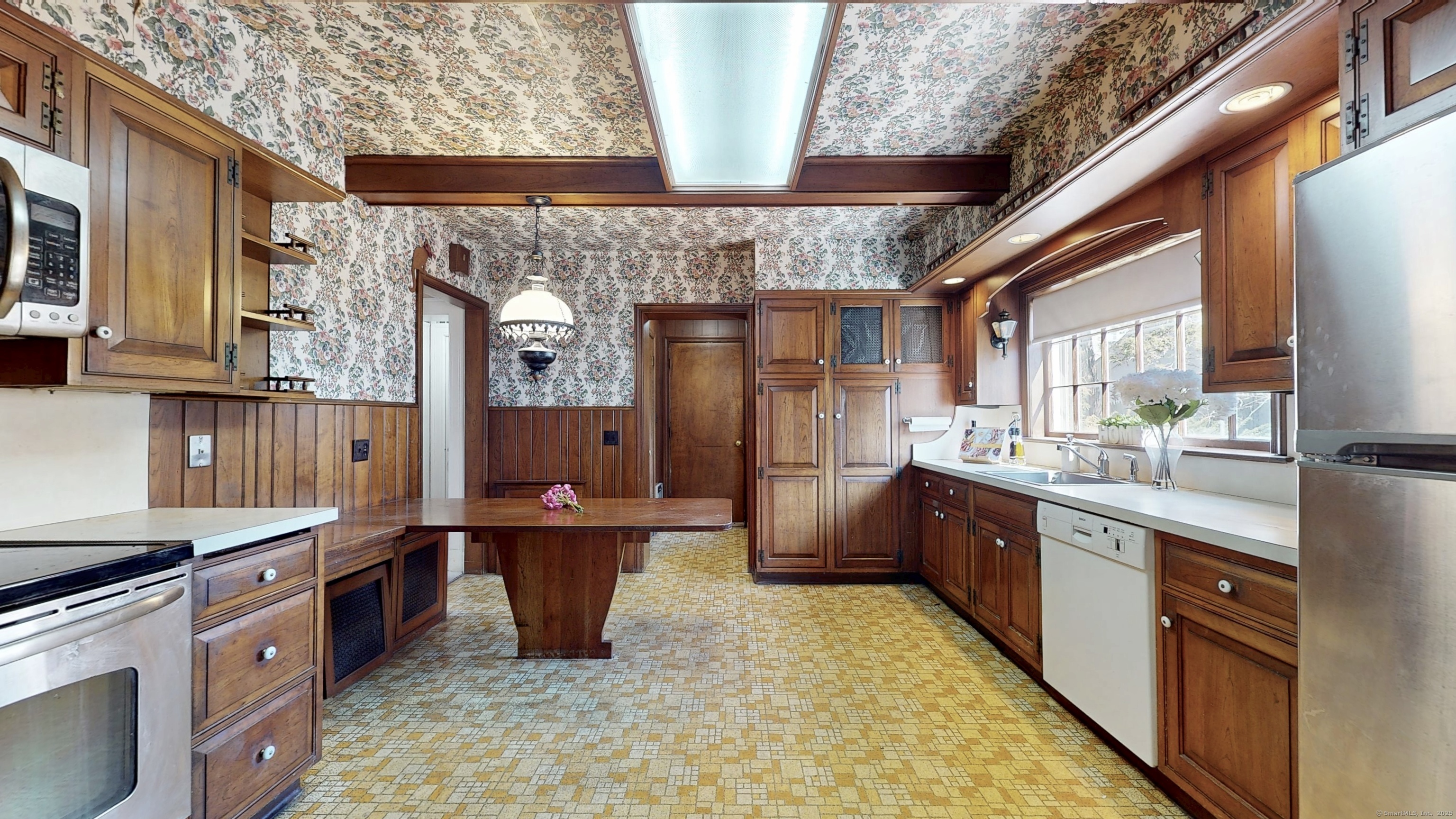 17 Bedford Avenue, Milford, Connecticut image 9