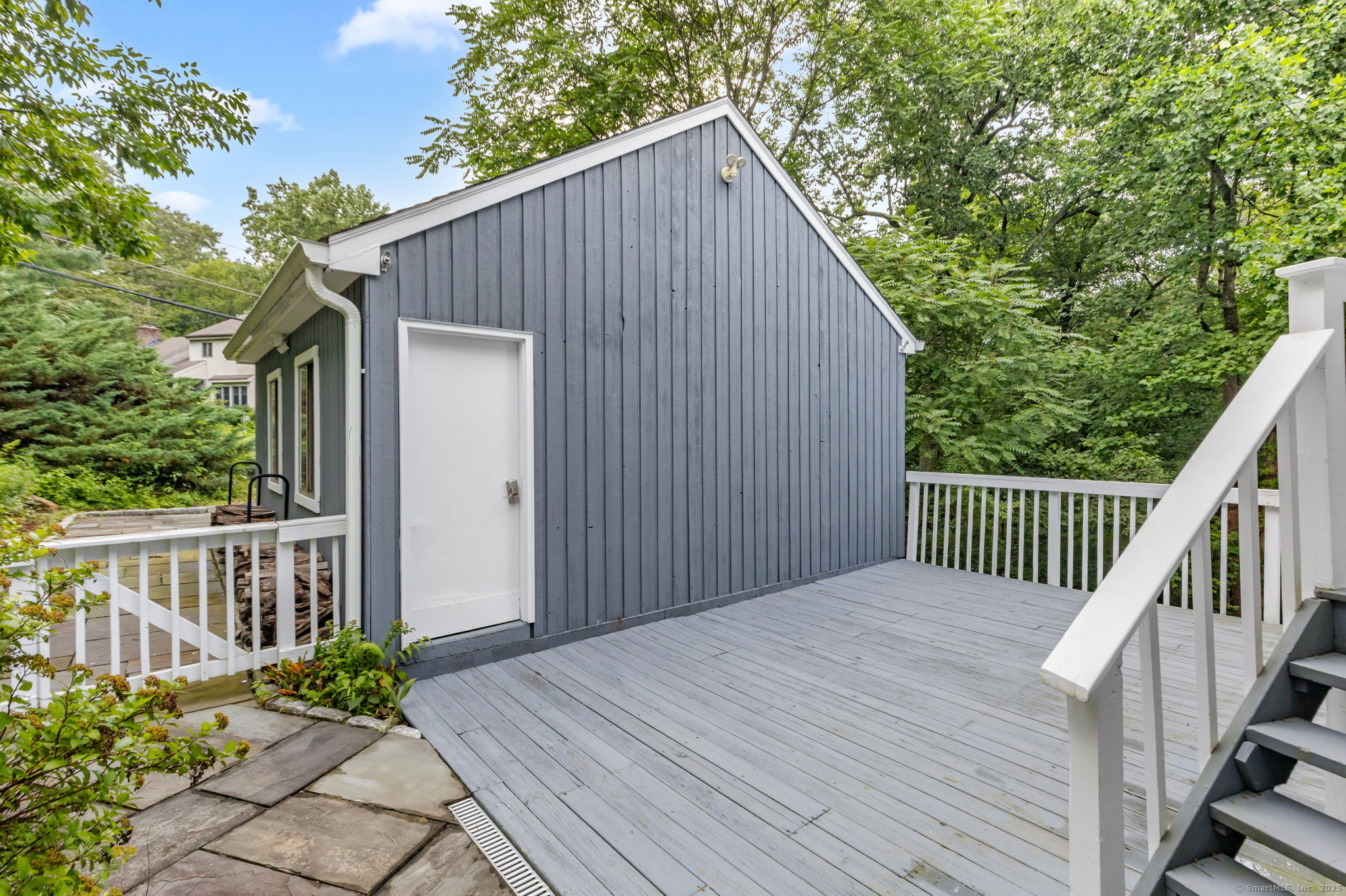 Stamford, Connecticut 06903, United States, 4 Bedrooms Bedrooms, ,3 BathroomsBathrooms,Residential,Active,177110