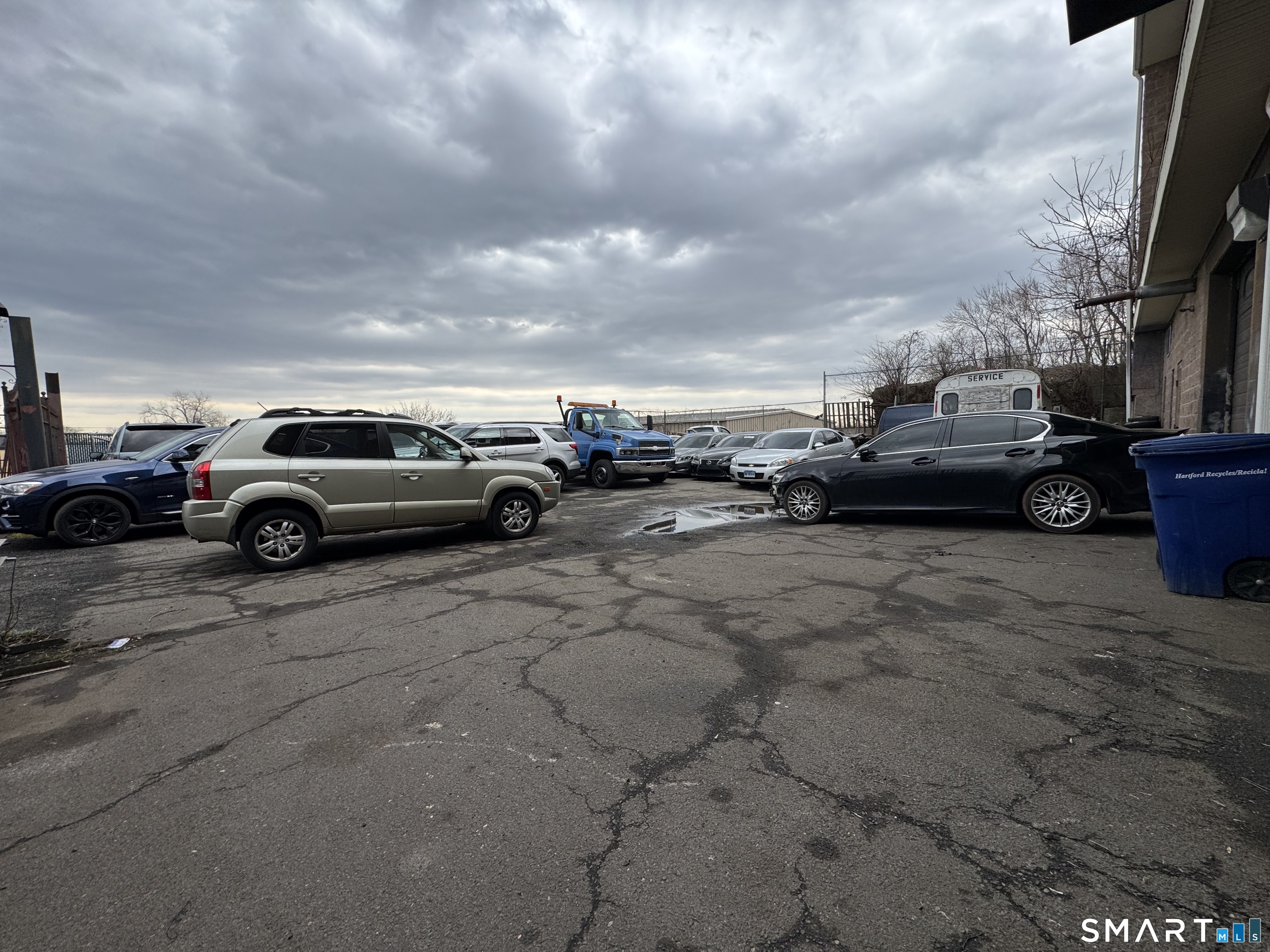 241 Ledyard Street B8