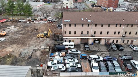 241 Ledyard Street B8 Hartford CT 06114