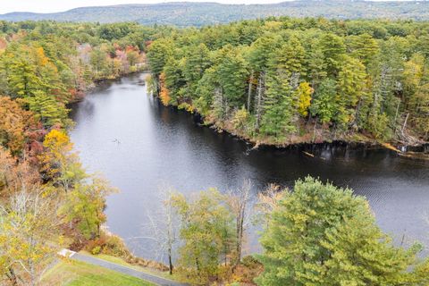 Tiny photo for 2 Highland Square #2, Avon, CT 06001 (MLS # 24133615)