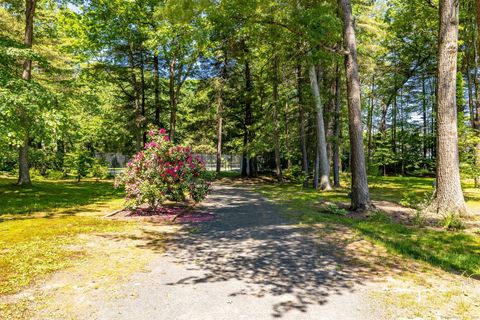 Tiny photo for 2 Highland Square #2, Avon, CT 06001 (MLS # 24133615)