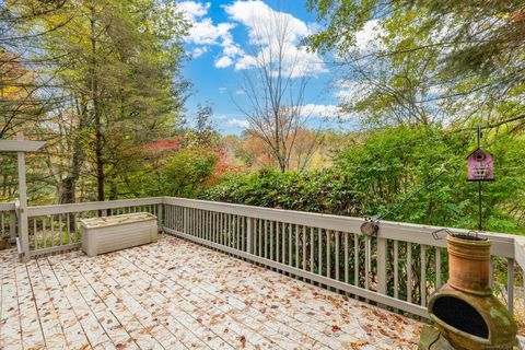Tiny photo for 2 Highland Square #2, Avon, CT 06001 (MLS # 24133615)