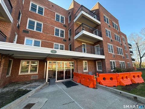 Tiny photo for 50 Lafayette Place #2H, Greenwich, CT 06830 (MLS # 24163299)