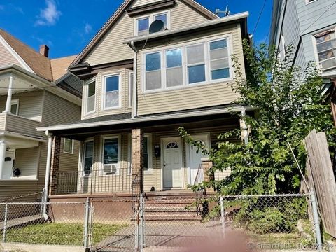 Multifamily For Rent - 1004 Hancock Avenue #3<br/> Bridgeport, CT 06605