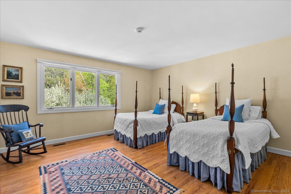 10 White Pine Lane, West Hartford, Connecticut image 32