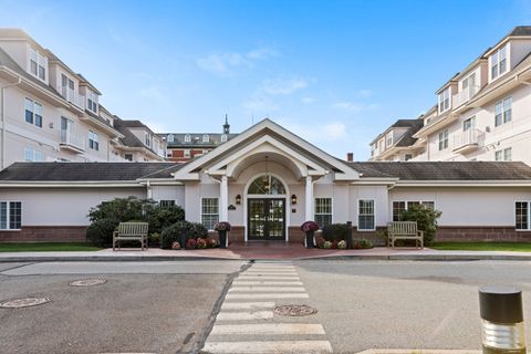 237 Fern Street APT 314E West Hartford CT 06119