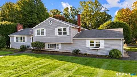 Photo of 2 Surrey Drive, North Haven, CT 06473 (MLS # 24211090)