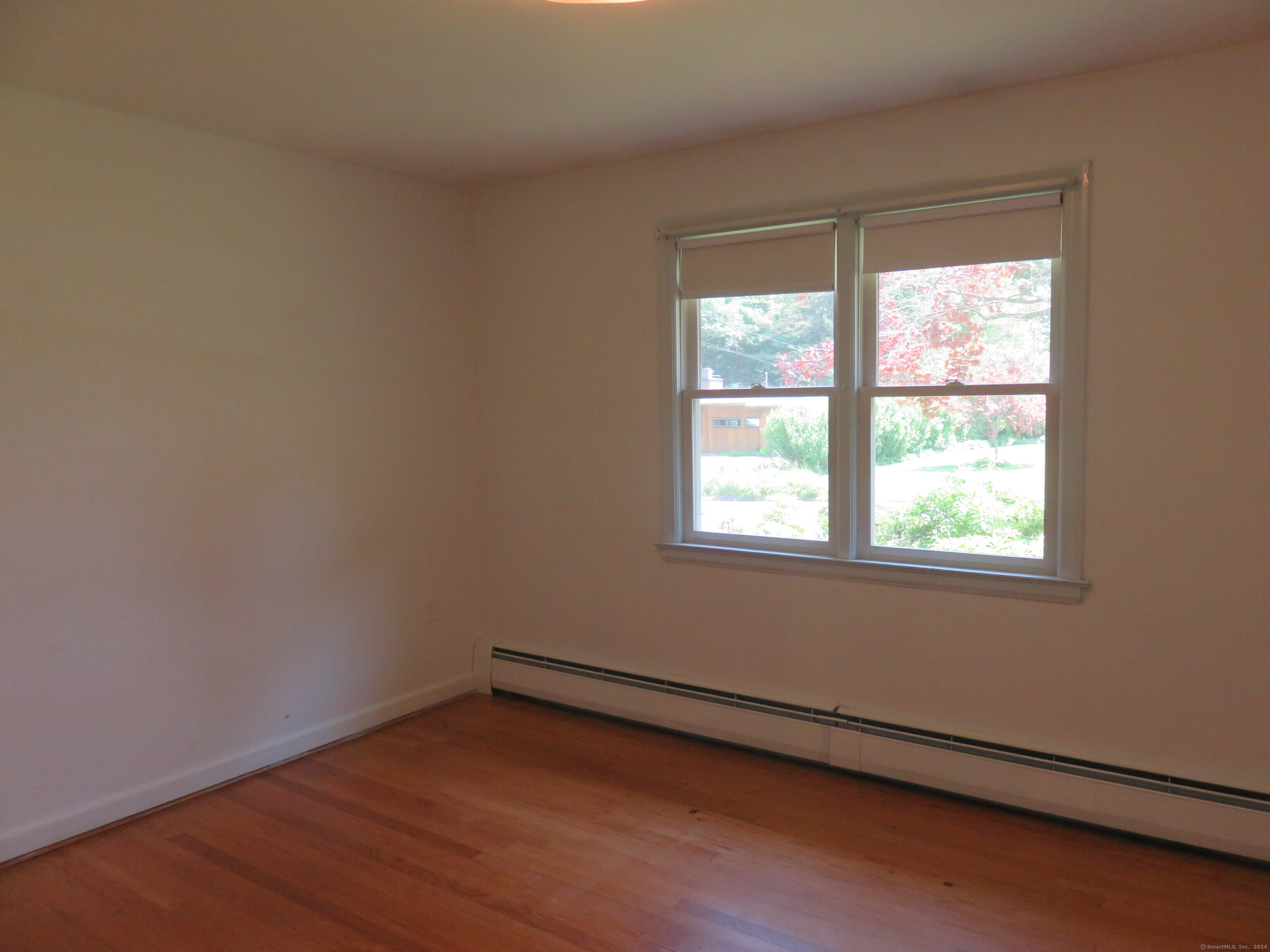 Farmington, Connecticut 06032, United States, 3 Bedrooms Bedrooms, ,2 BathroomsBathrooms,Residential,Active,99788