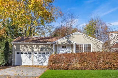 Photo of 258 Booth Street, Stratford, CT 06614 (MLS # 24147520)