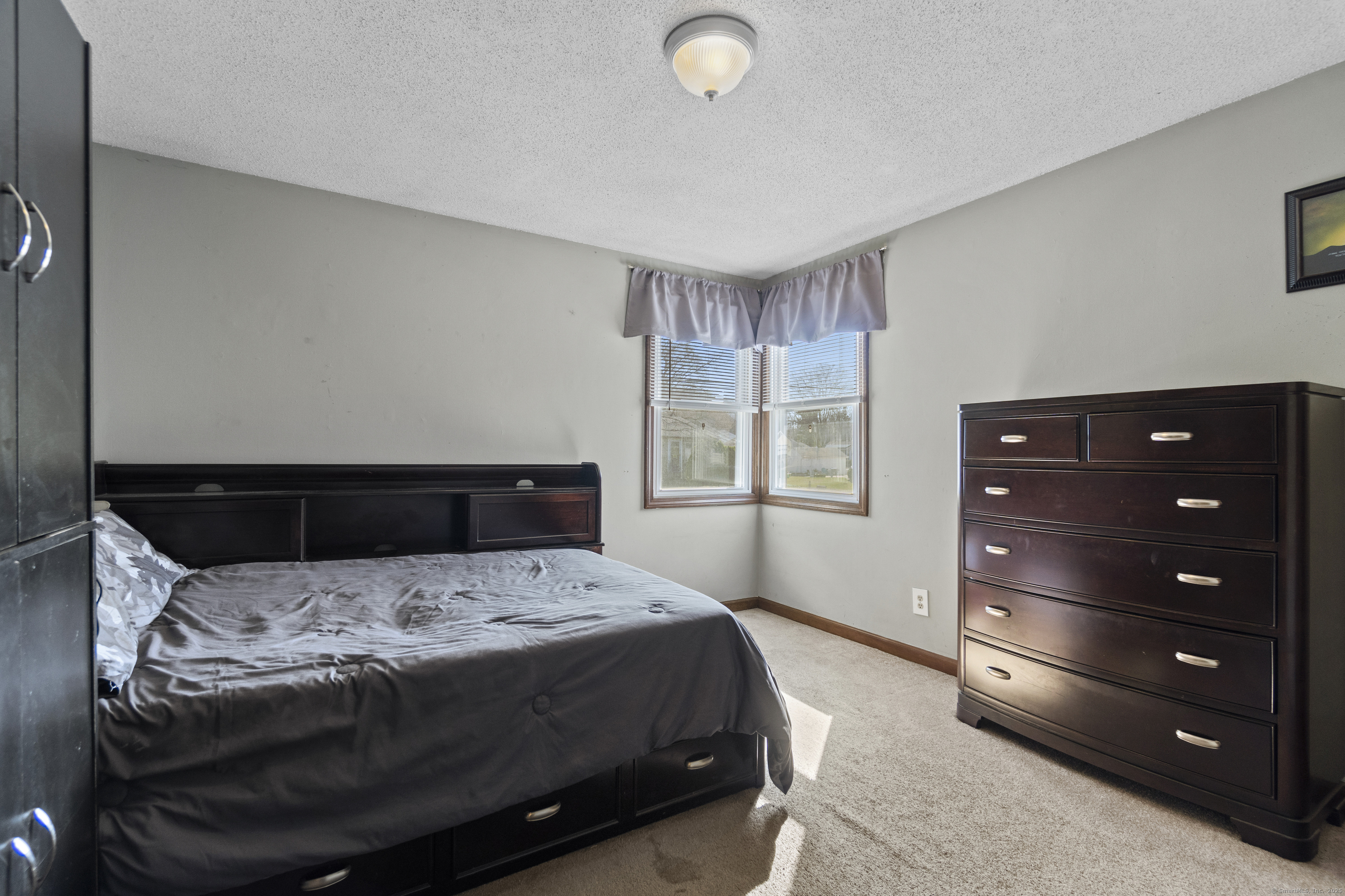 15 Brookfield Road, East Haven, Connecticut image 24