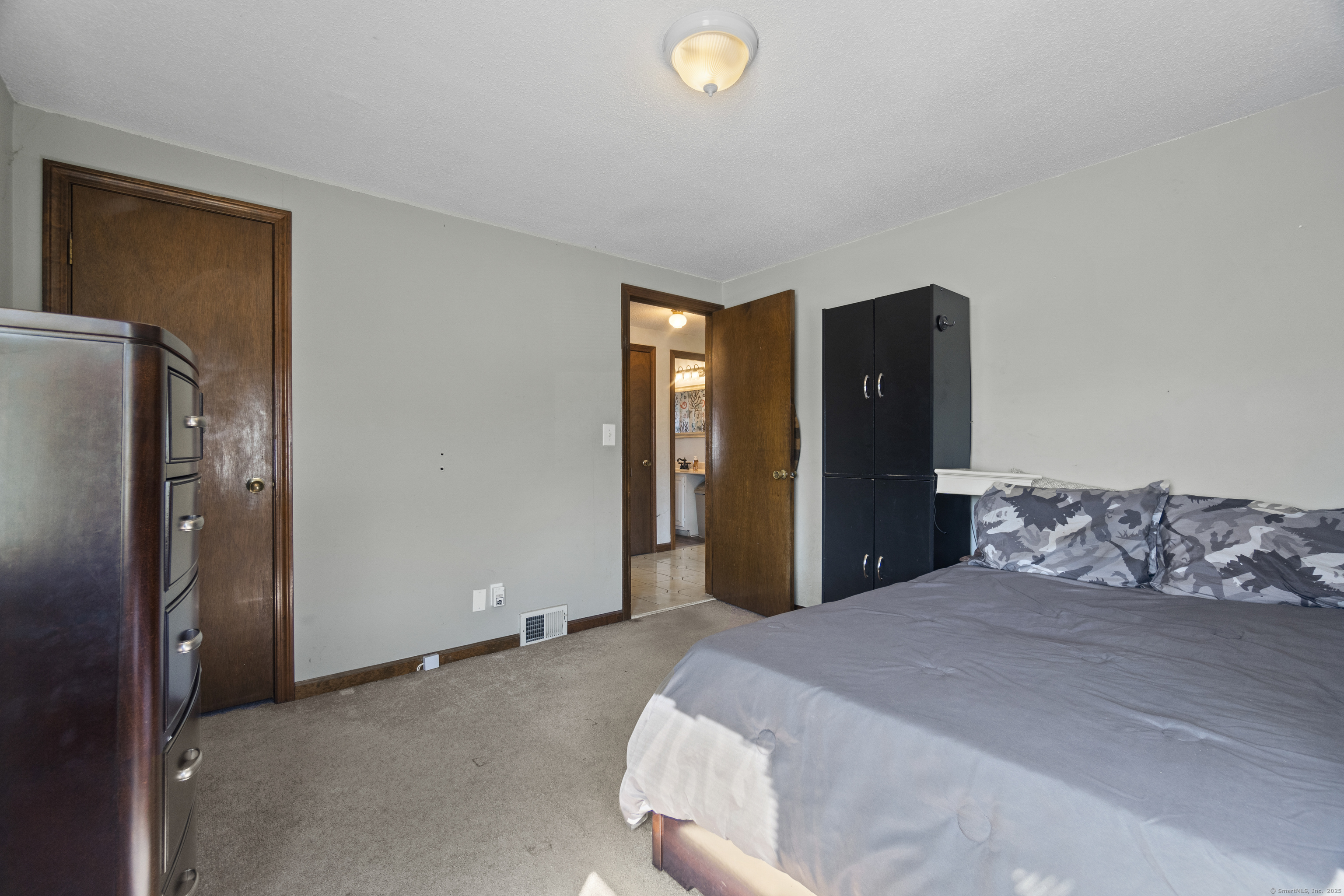 15 Brookfield Road, East Haven, Connecticut image 26