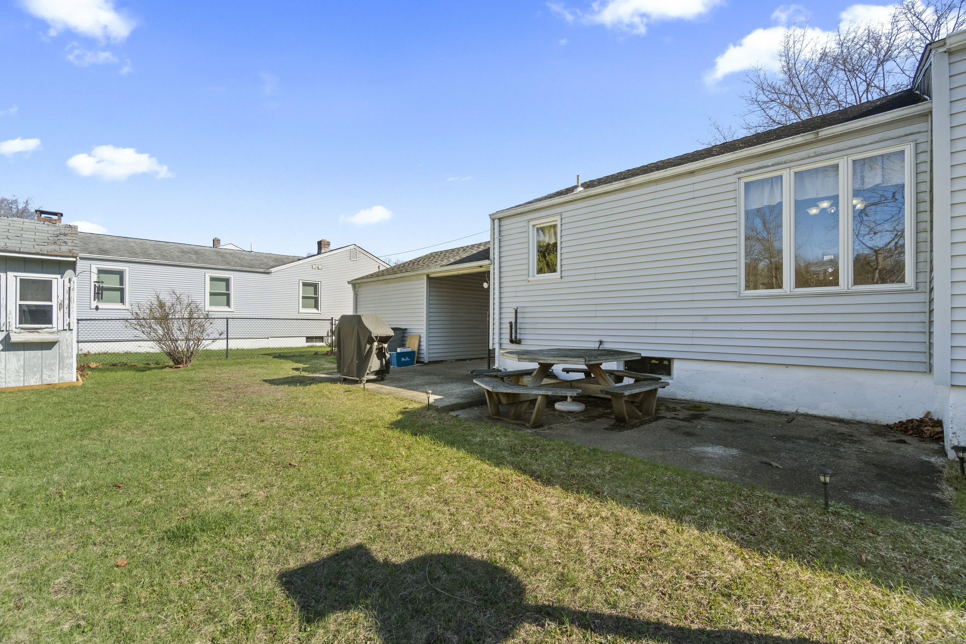 15 Brookfield Road, East Haven, Connecticut image 31