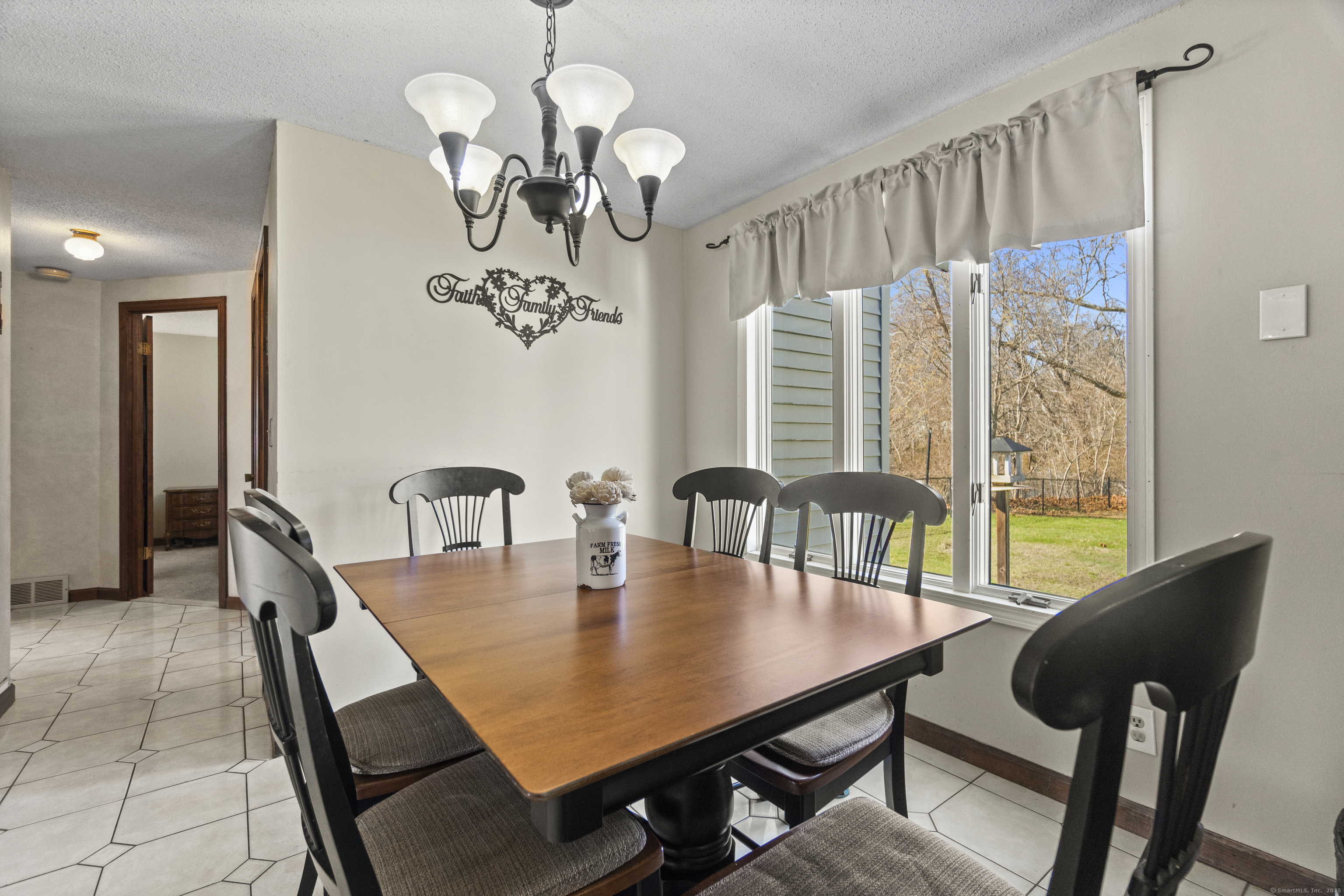 15 Brookfield Road, East Haven, Connecticut image 15