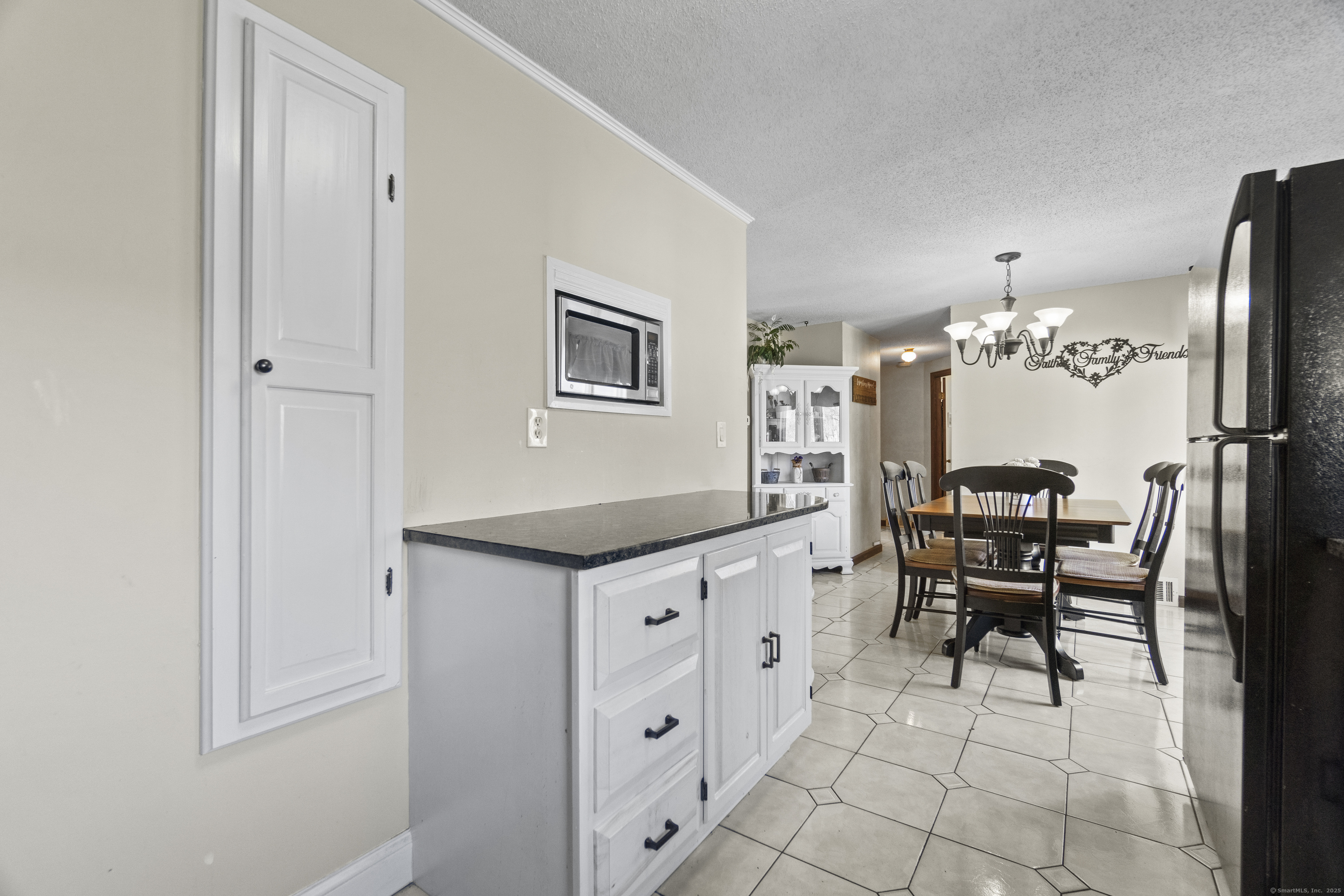 15 Brookfield Road, East Haven, Connecticut image 10
