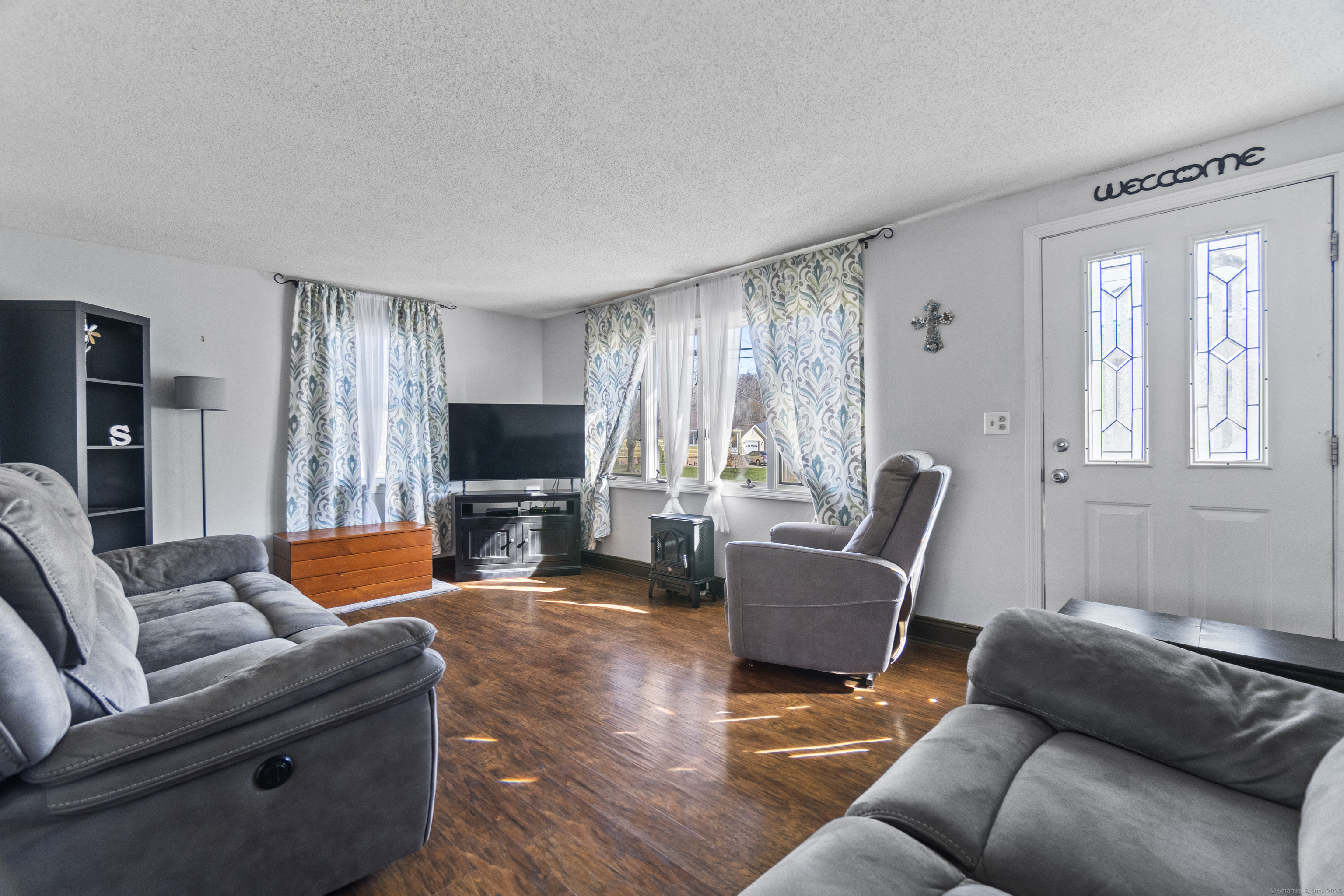 15 Brookfield Road, East Haven, Connecticut image 8