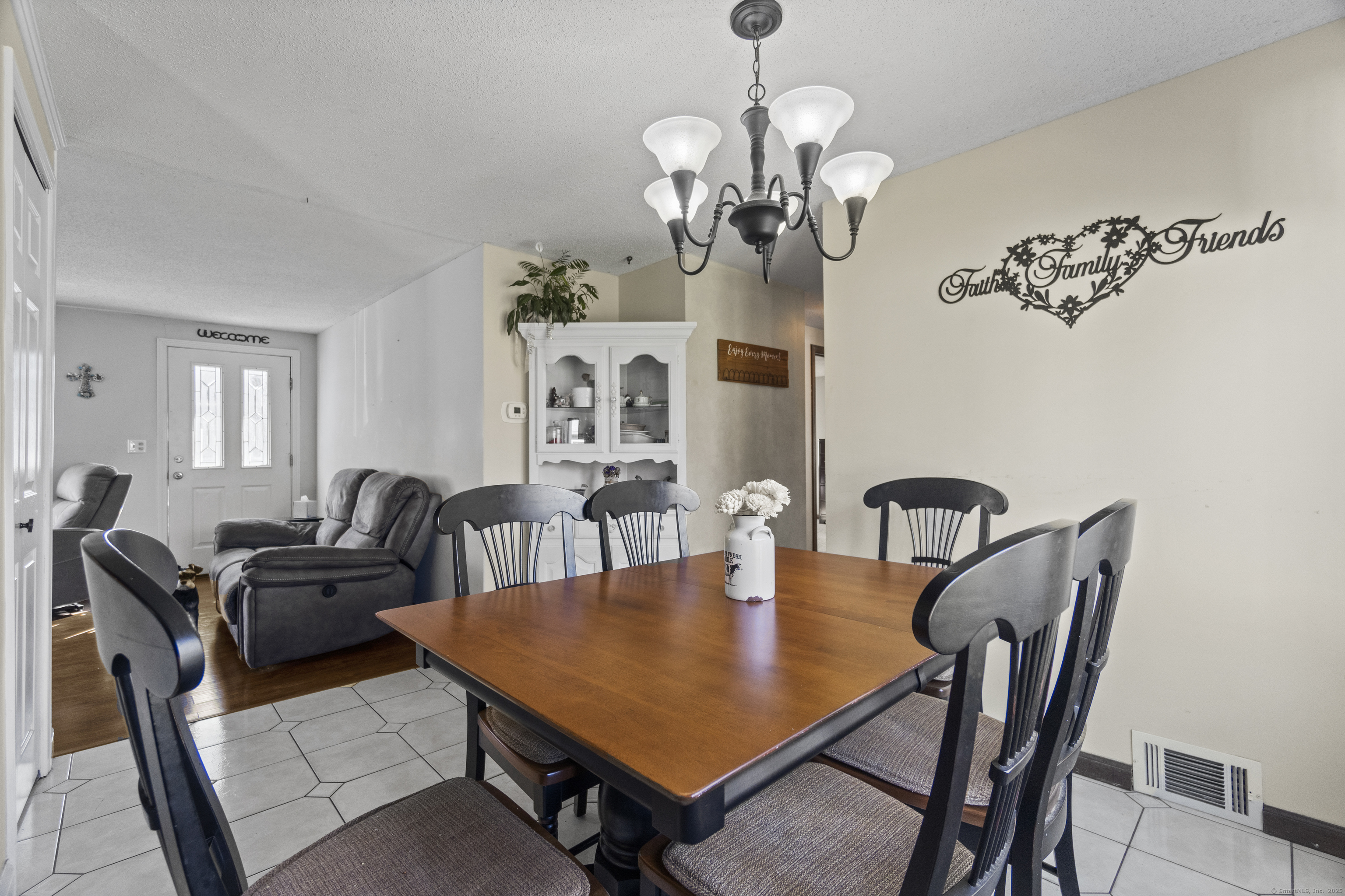 15 Brookfield Road, East Haven, Connecticut image 16