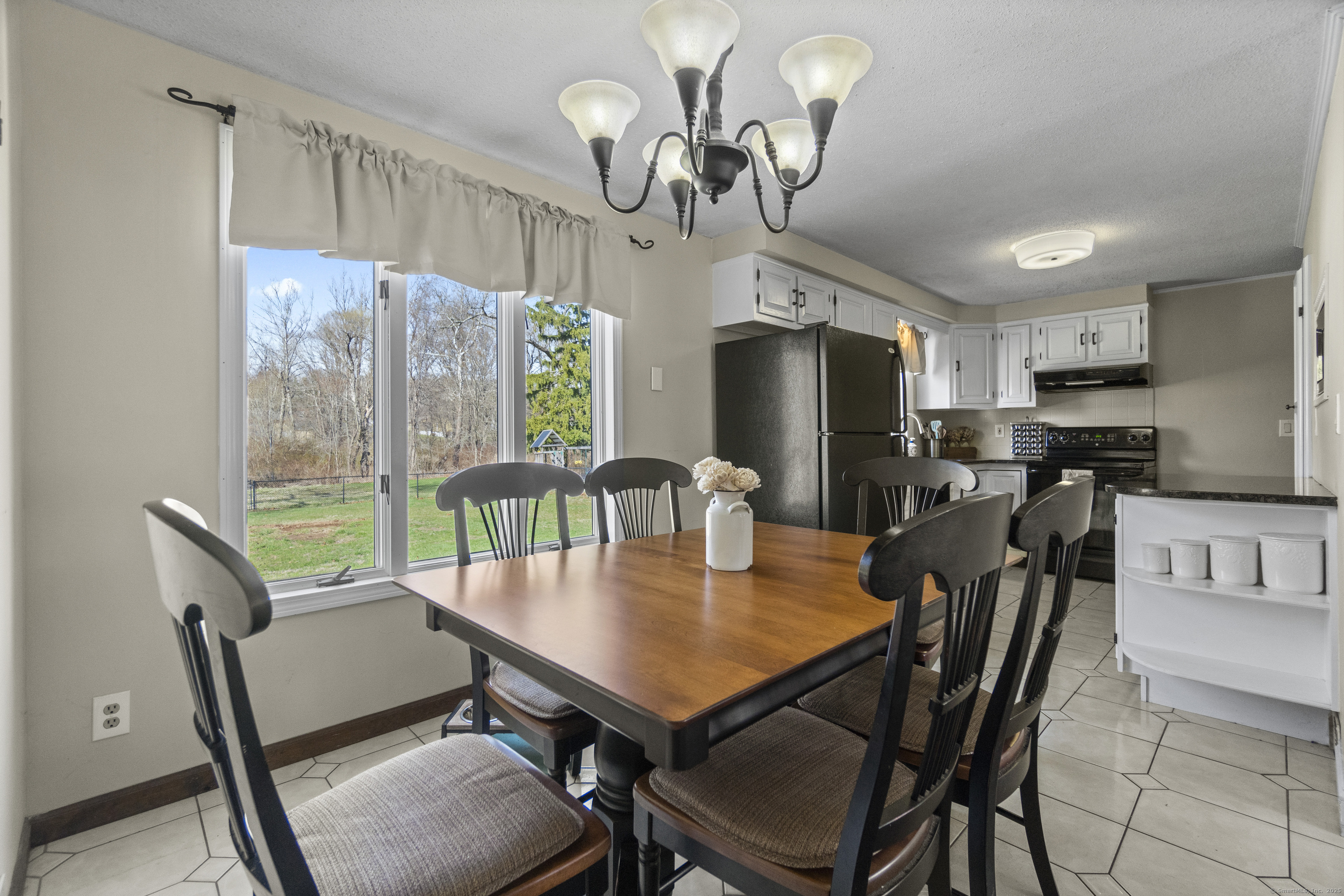 15 Brookfield Road, East Haven, Connecticut image 14