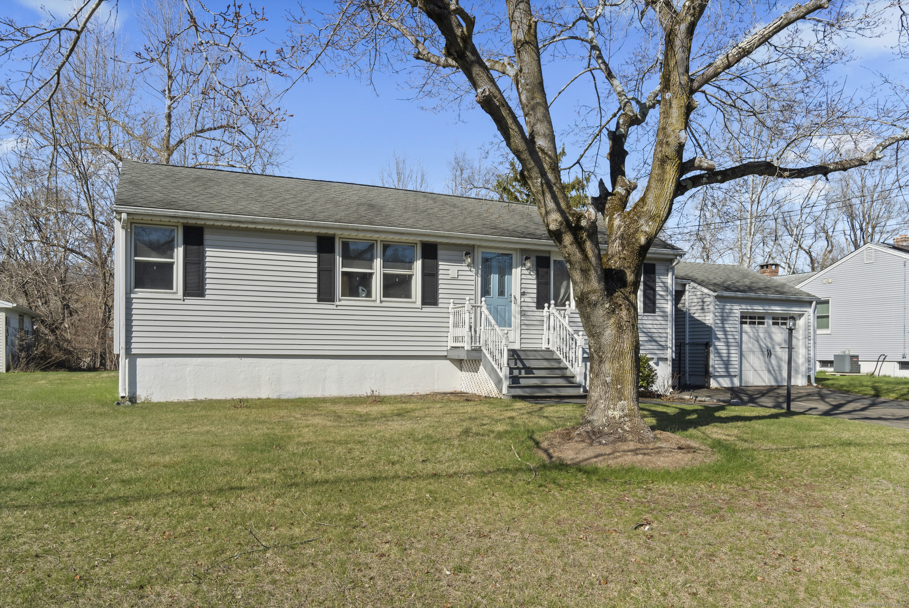 15 Brookfield Road, East Haven, Connecticut image 3