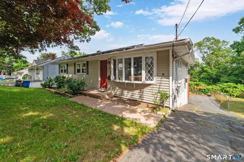 Tiny photo for 21 Fountain Terrace, New Haven, CT 06515 (MLS # 24185164)