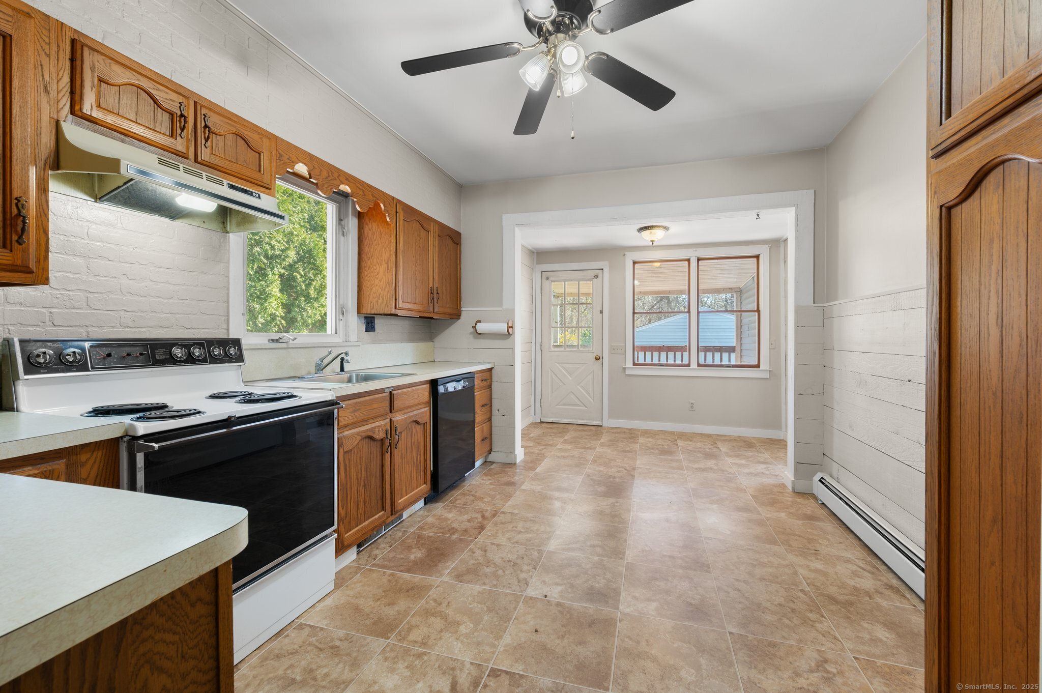 199 Harland Road, Norwich, Connecticut image 11