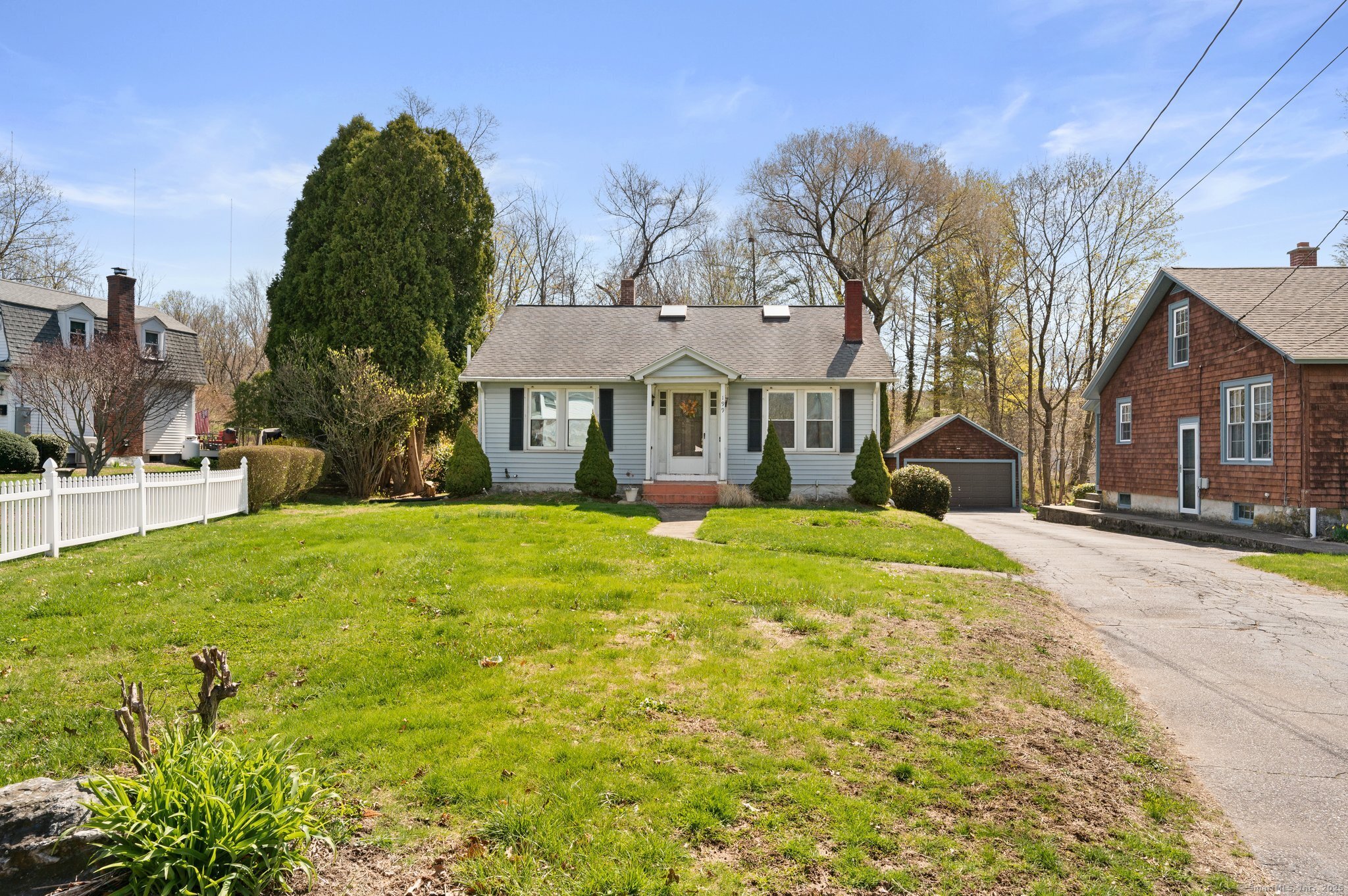 199 Harland Road, Norwich, Connecticut image 2