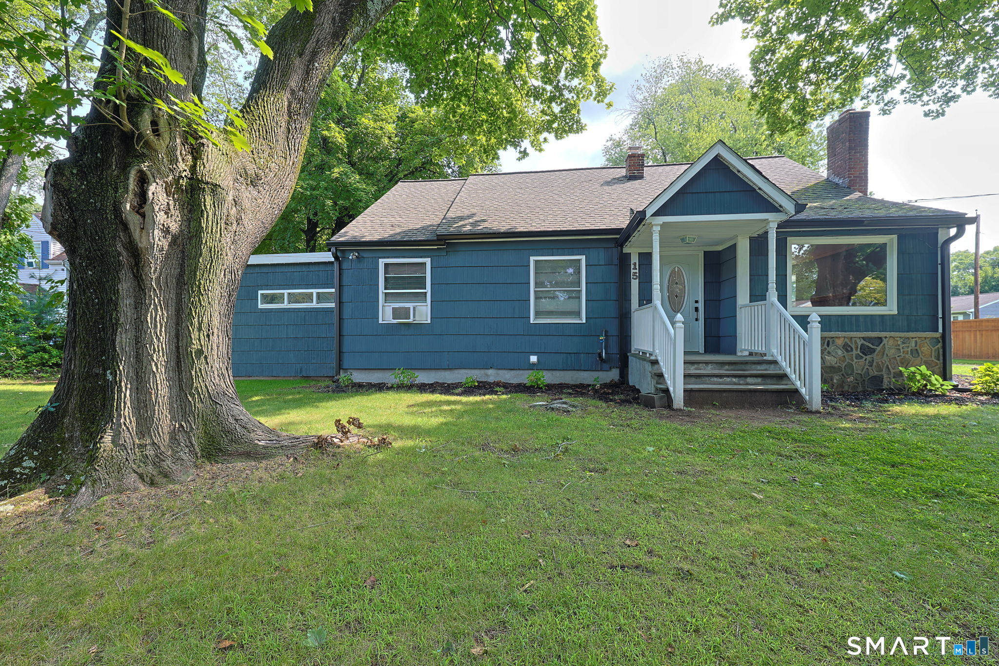 15 Clearview Avenue