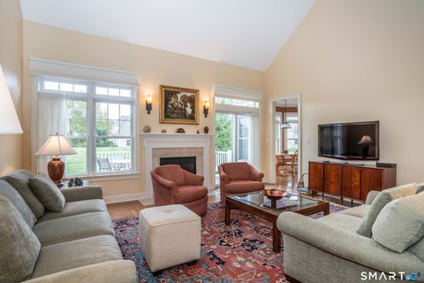 Tiny photo for 6 Spy Glass Circle #6, Bloomfield, CT 06002 (MLS # 24153345)