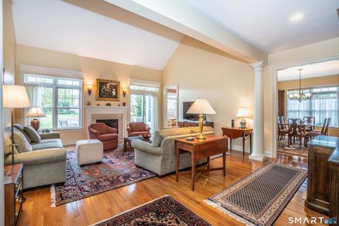 Tiny photo for 6 Spy Glass Circle #6, Bloomfield, CT 06002 (MLS # 24153345)