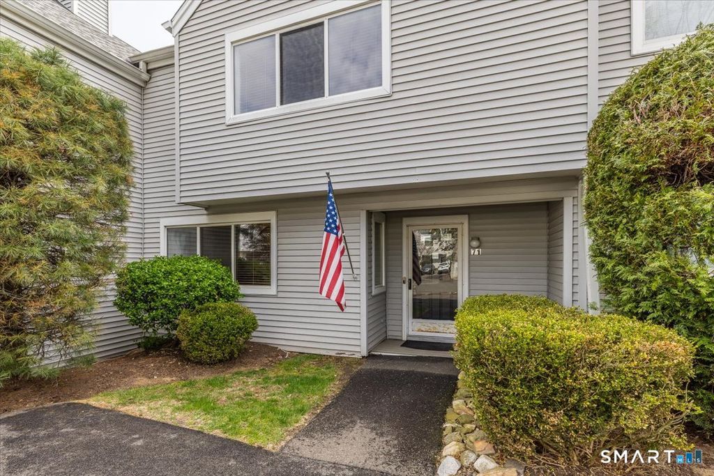 Photo of 71 Country Place #71, Shelton, CT 06484 (MLS # 24166460)
