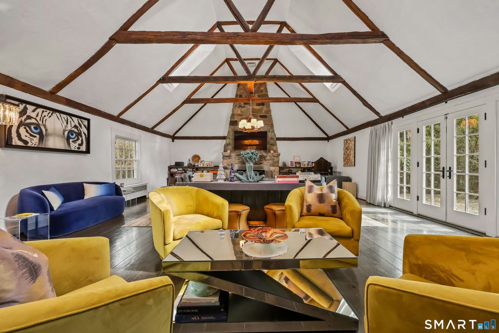 Photo of 37 Haviland Court, Stamford, CT 06903 (MLS # 24165055)