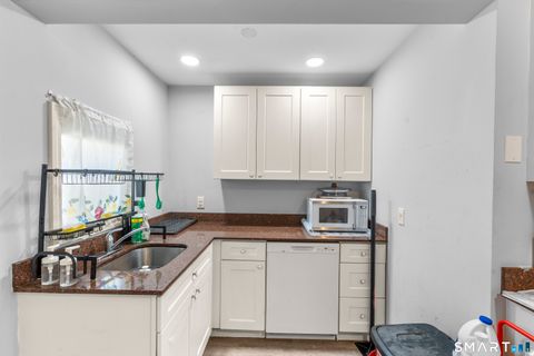Tiny photo for 174 Weybosset Street, New Haven, CT 06511 (MLS # 24165790)