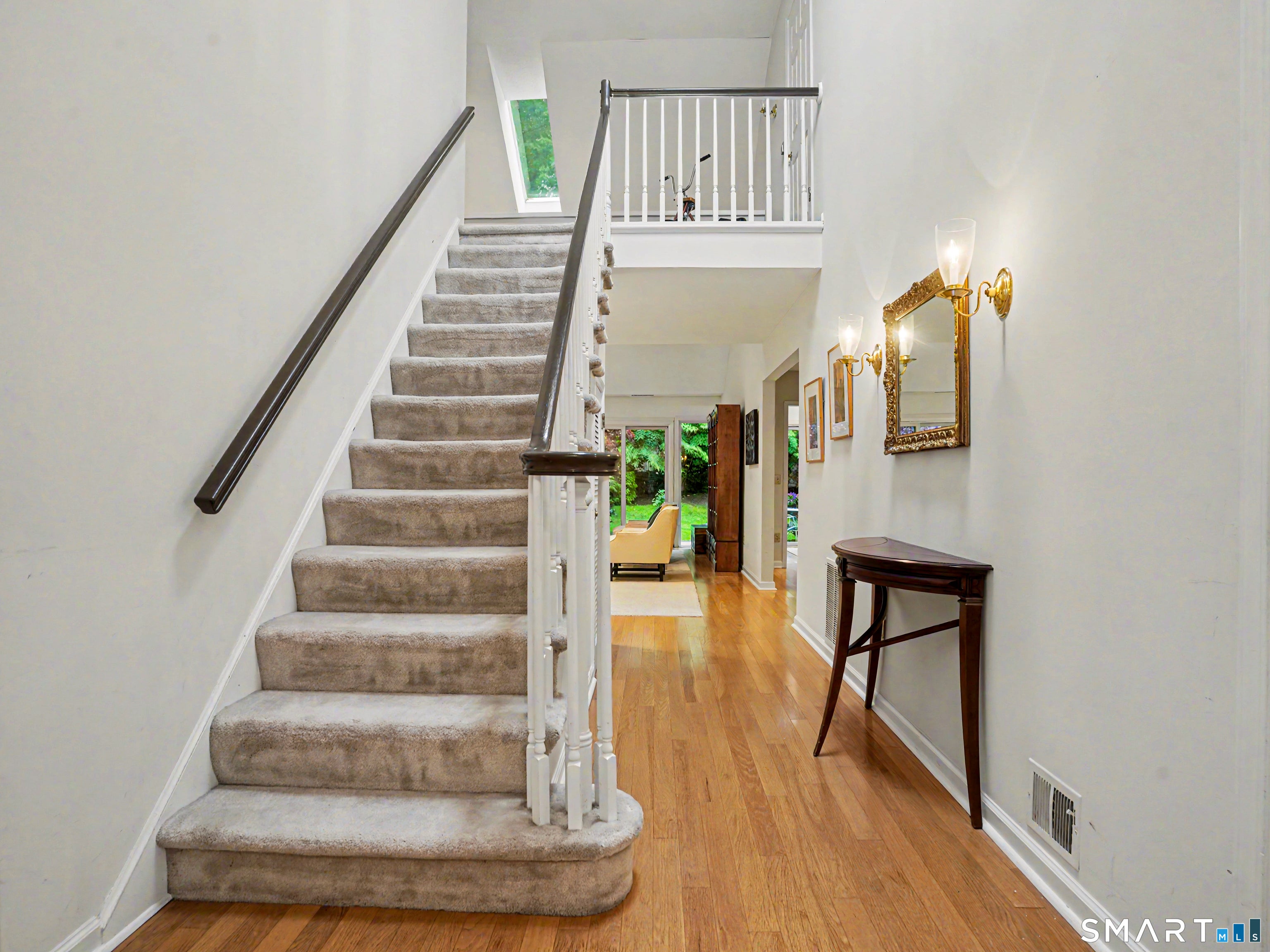 321 Lansdowne