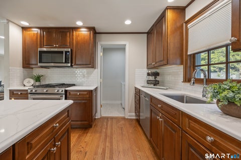 Tiny photo for 7 Sunset Road, Madison, CT 06443 (MLS # 24216954)
